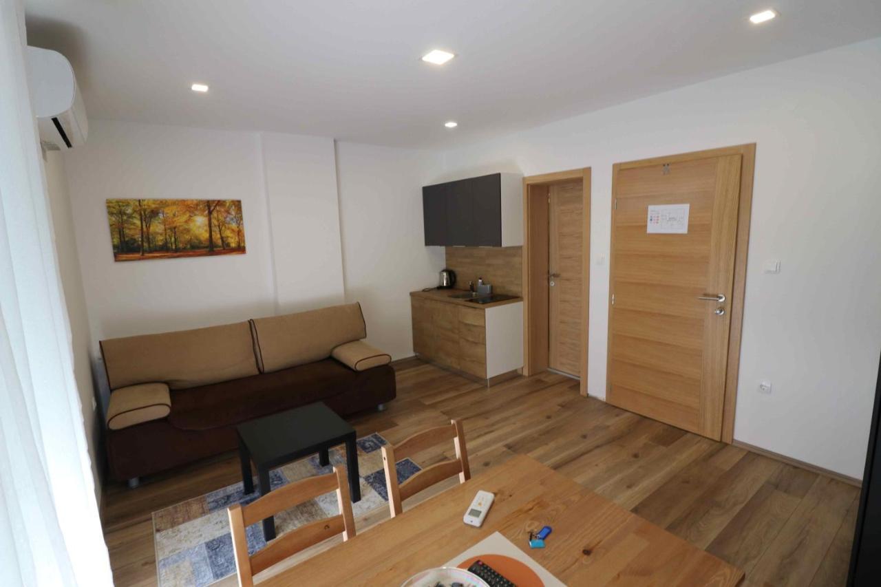 Forum Apartmani I Sobe Donji Miholjac المظهر الخارجي الصورة